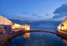 Top 10 Most Beautiful Places in Santorini