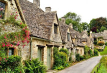 Top 10 World’s Most Historic Villages You Can Still Live In