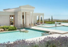 Top 10 best luxury hotels & resorts in Greece