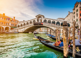 Top 8 Famous Bridges in Venice