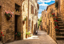 10 Amazing Places to See in Tuscany