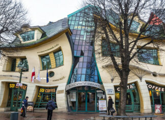 Top 10 Strangest Buildings That Defy Architectural Norms