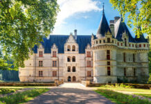 10 Must Visit Castles in the Loire Valley