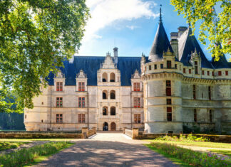 10 Must Visit Castles in the Loire Valley