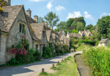 Top 10 Most Beautiful Villages in England Worth Exploring