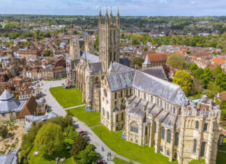 Top 10 Best Day Trips from London for Culture and Scenery