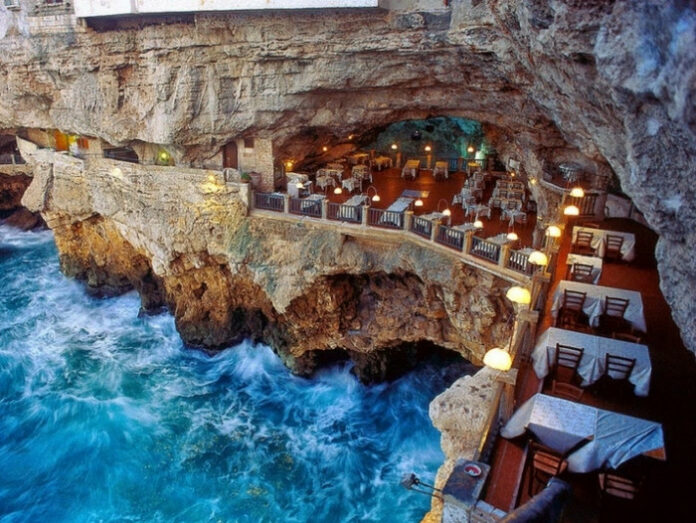 Top 10 Most Beautiful Restaurants in The World