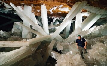 Top 10 Most Beautiful Caves in the World